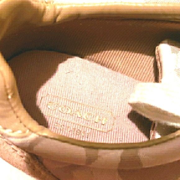 COACH KINSLEY BEIGE/WHITE LOW TOP SZ 6M - Picture 7 of 8